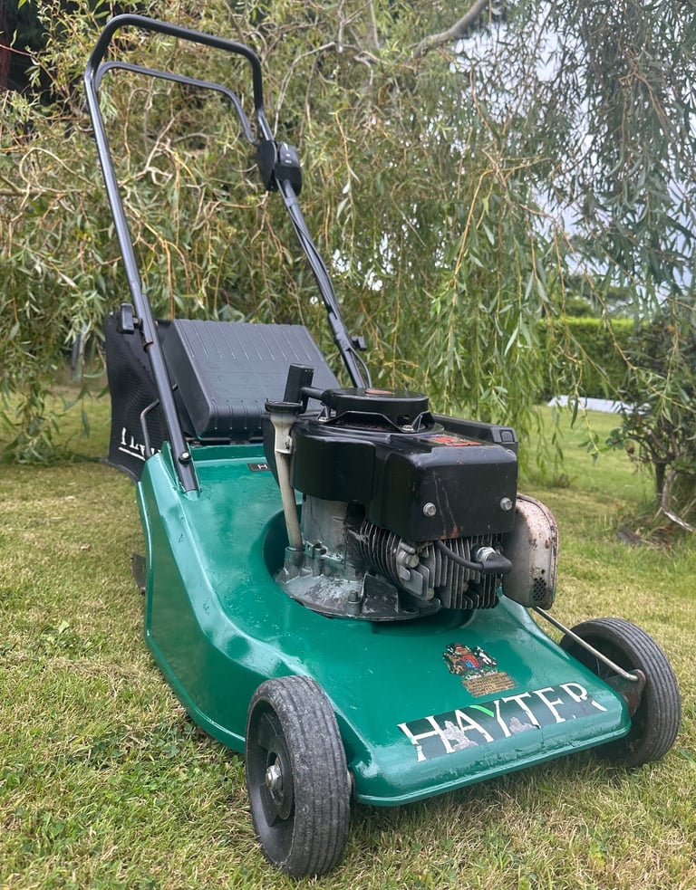 image for Hayter Harrier41 petrol Selfdrive roller lawnmower alloy deck vgc just serviced  mower for stripes