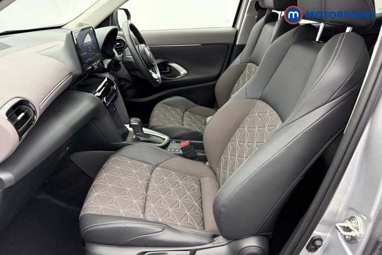 2023 Toyota Yaris Cross 1.5 Hybrid Excel 5dr CVT Estate Hybrid Automatic