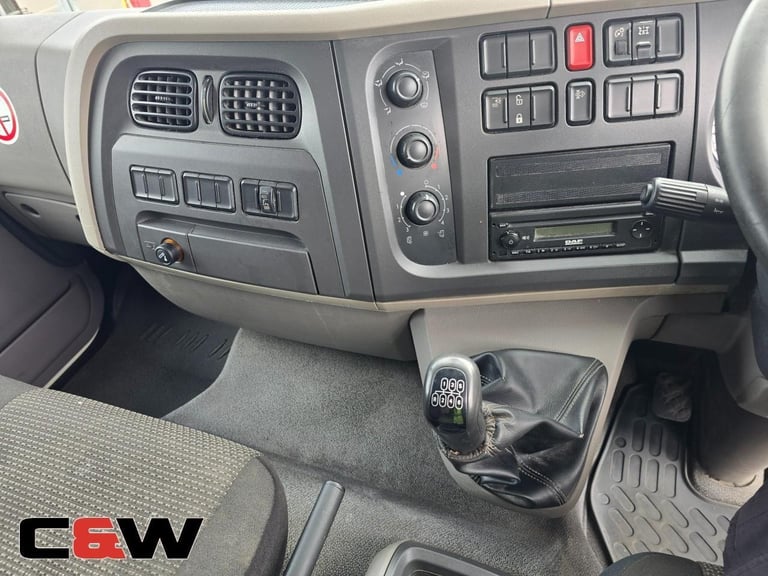 2014 (64) DAF FA LF 250 4x2 18 Ton Flatbed Crane - 219000kms