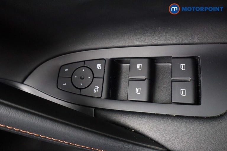 2025 MG MG HS 1.5 T-GDI Trophy 5dr DCT SUV Petrol Automatic