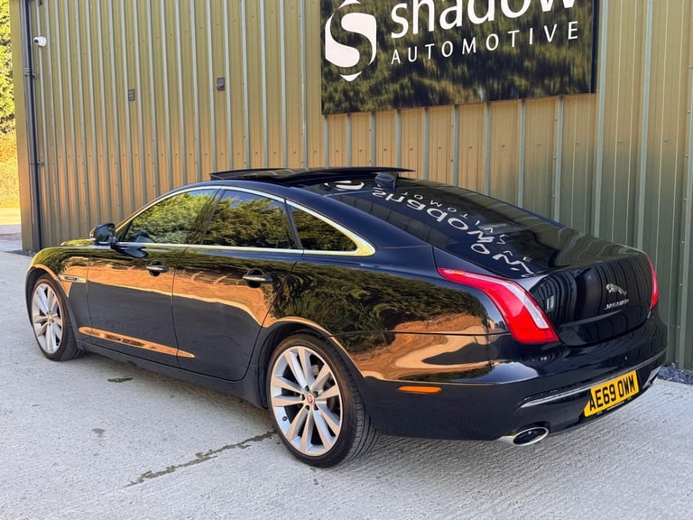 2019 Jaguar XJ 3.0d V6 XJ50 Saloon 4dr Diesel Auto Euro 6 (s/s) (300 ps) Saloon Diesel Automatic