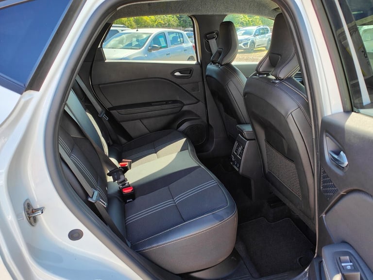 2022 Renault Captur 1.6 E-Tech full hybrid 145 Engineered 5dr Auto Hatchback Hybrid Automatic