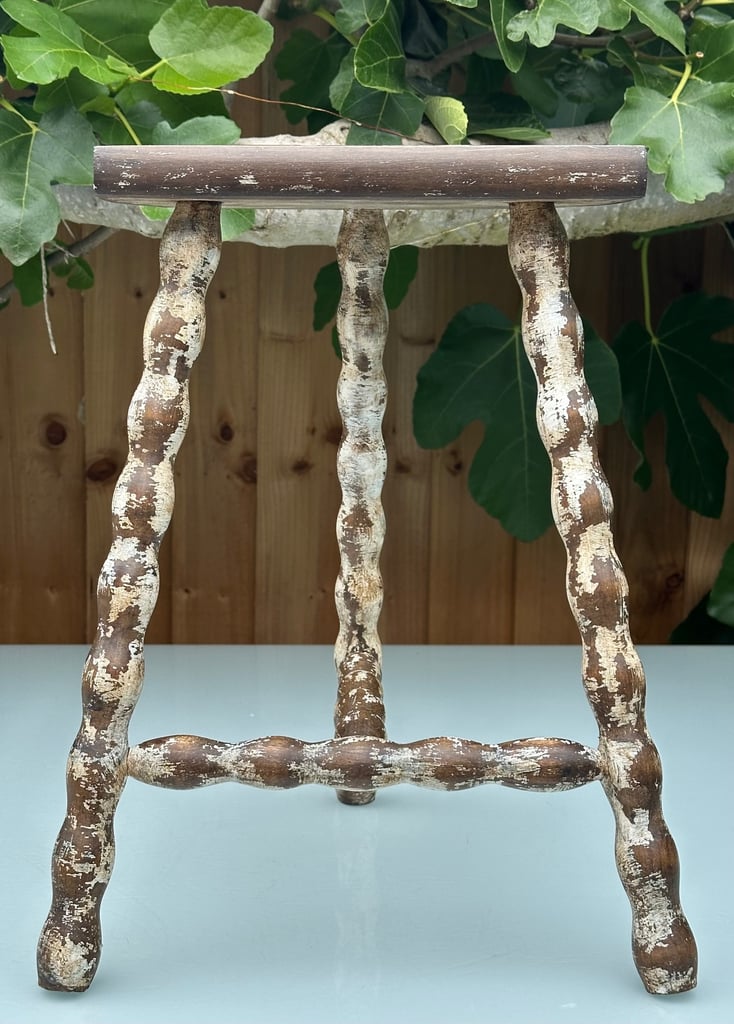 VINTAGE FRENCH BOBBIN LEG STOOL, DEMI LUNE TRIPOD PLANT STAND SIDE TABLE - H46cm - WILL POST!