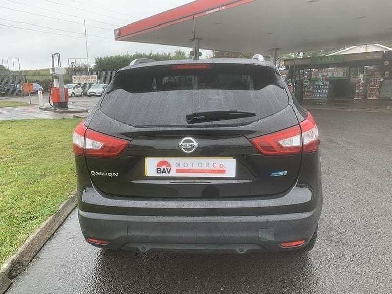 2015 Nissan Qashqai N-TEC+ 1.5 DCI - New MOT - Only 41000 miles