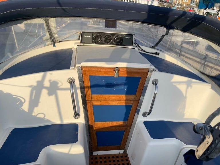 Moody 30 1979 Sailing Yacht.........