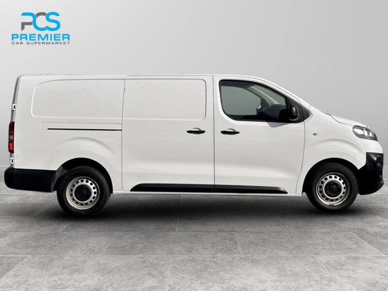 2022 Vauxhall Vivaro Turbo D 2900 Dynamic Panel Van Diesel Manual