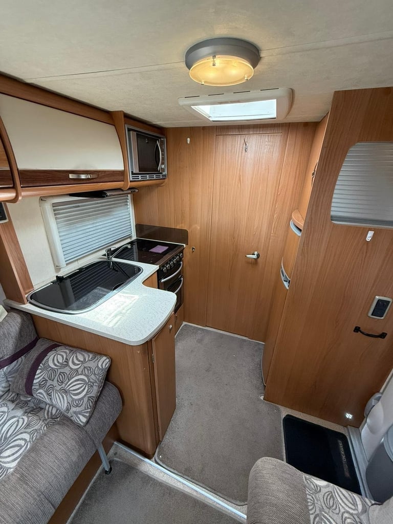 2011 PEUGEOT AUTOCRUISE AUGUSTA - 4 BERTH MOTORHOME 