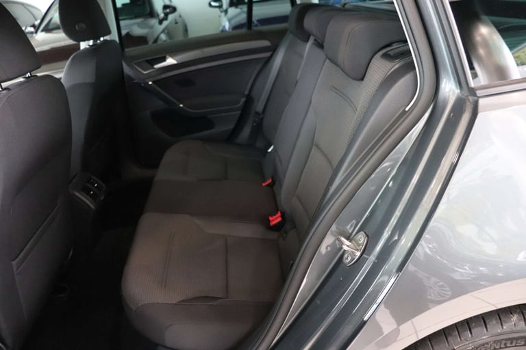 2019 Volkswagen Golf 1.6 Golf Match TDI Semi-Auto 5dr Estate Diesel Automatic