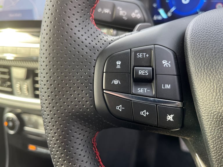 2023 Ford Puma 1.0 EcoBoost Hybrid mHEV ST-Line X 5dr DCT Hatchback Automatic