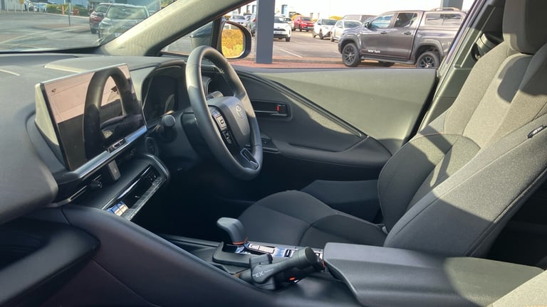 2024 Toyota C-HR 2.0 PHEV Design 5dr CVT Hatchback Hatchback Hybrid Automatic