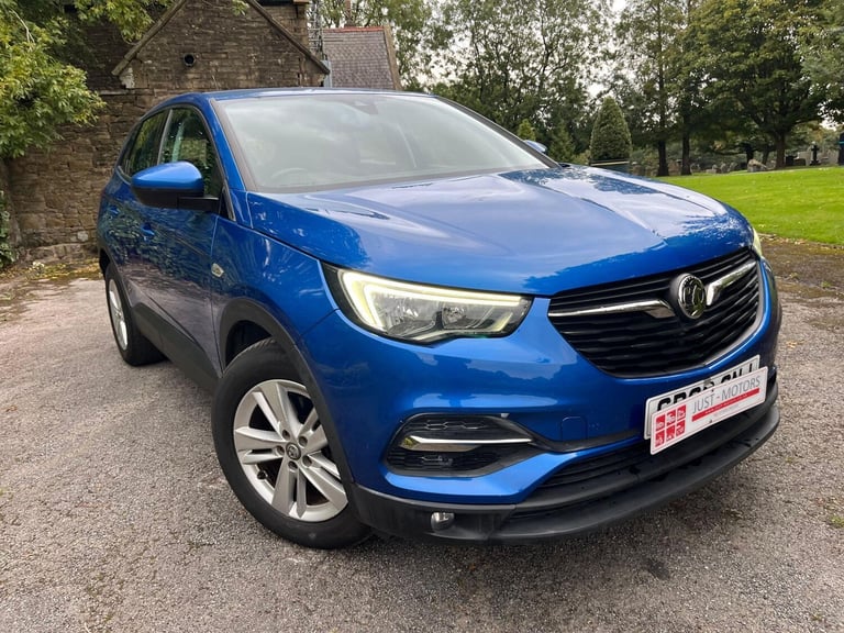 image for 2019 Vauxhall Grandland X 1.2 Turbo SE Euro 6 (s/s) 5dr HATCHBACK Petrol Manual