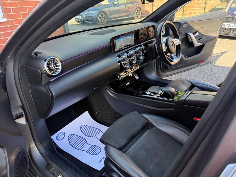 MERCEDES-BENZ A CLASS 1.3 A180 AMG Line 2019