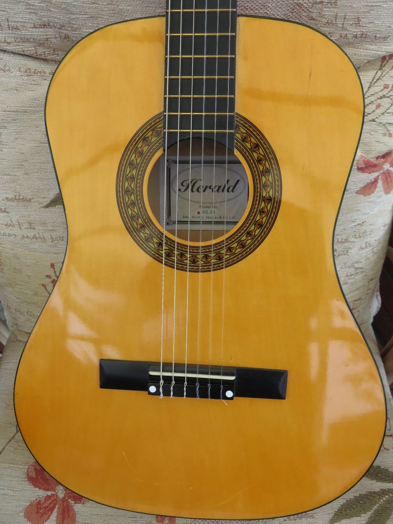 Herald HL34 Acoustic Guitar 3/4 