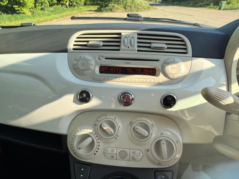  2015 Fiat 500 1.2 lounge pano roof 62.000 moles  