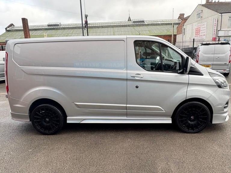2019 Ford Transit Custom 2.0 EcoBlue 130ps Low Roof Limited Van PANEL VAN DIESEL Manual