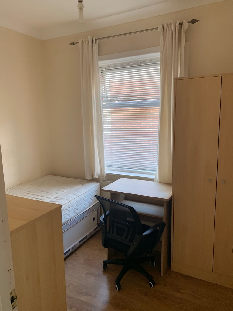 Room to let 