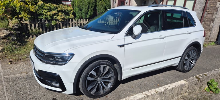 Volkswagan Tiguan TDI 2.0 R-Line 4Motion Euro 6  (cc), 5 doors