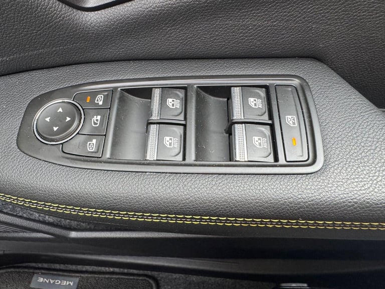 2024 Renault Megane E Tech comfort range 60kWh techno Auto 5dr (22kW Charger) HATCHBACK Electric ...