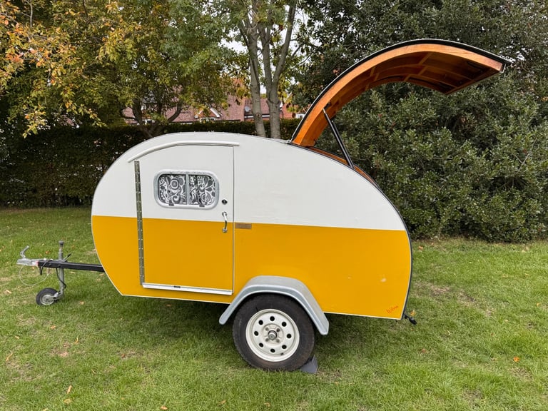 🏕️ “Wilma” – DIY Teardrop Pod Trailer – £1000 (Collection Only)