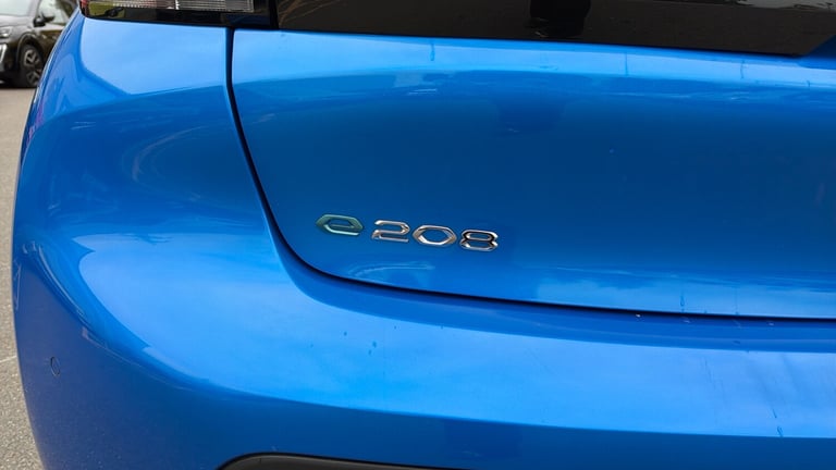 2025 Peugeot 208 50kWh Active Premium + Hatchback 5dr Electric Auto (7.4kW Charger) (136 ps) Hatc...