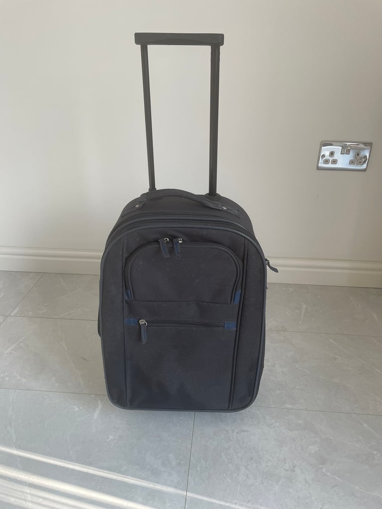Small suitcase cabin bag. Smoke/pet free home | in Cambuslang, Glasgow ...