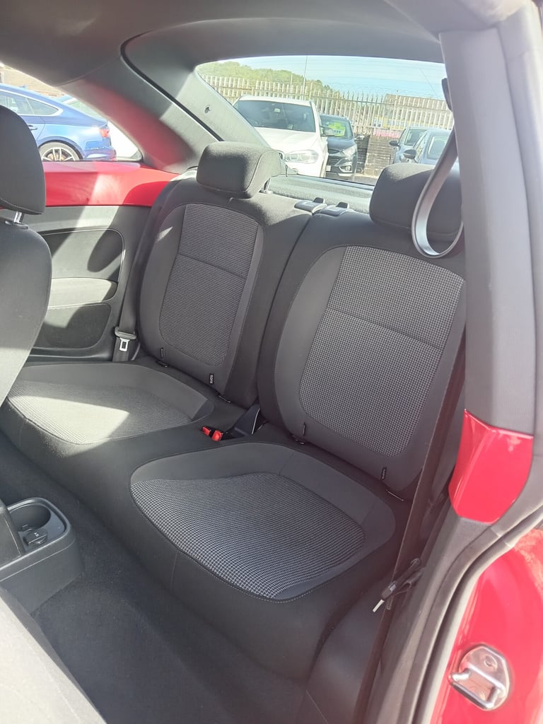 2015 Volkswagen Beetle 1.6 TDI BlueMotion Tech Design 3dr DSG HATCHBACK Diesel Automatic