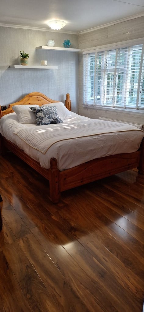 Double Room In Cosy Bungalow, Witheridge