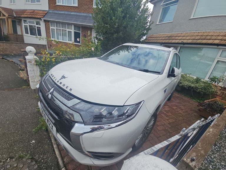 Mitsubishi, OUTLANDER, Estate, 2019, Other, 2360 (cc), 5 doors