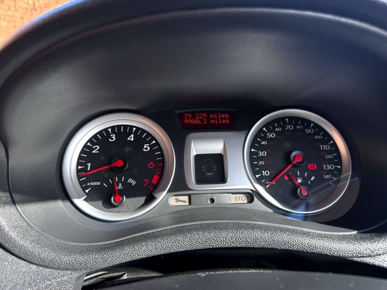 2010 Renault Clio 1.2 TCE I-Music 5dr HATCHBACK PETROL Manual