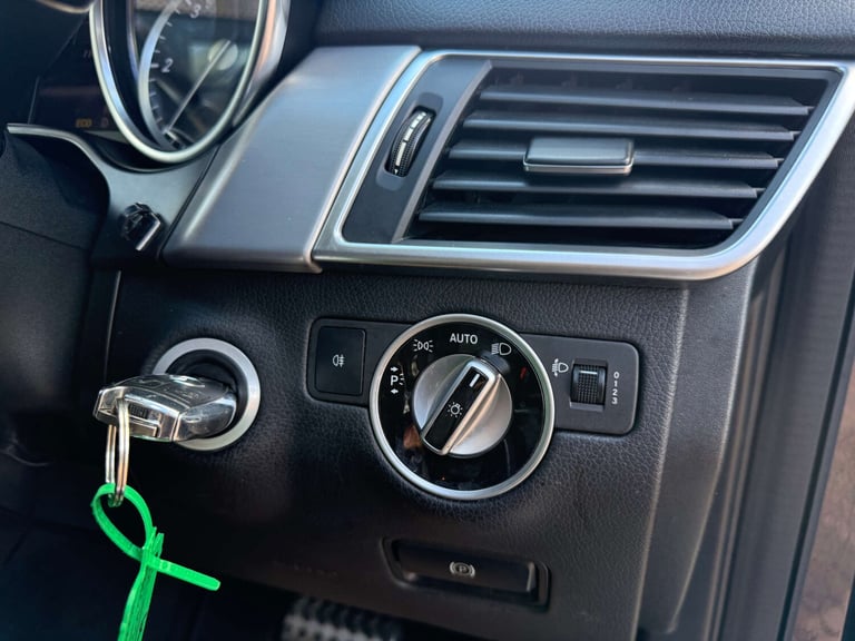 2013 Mercedes-Benz M Class 2.1 ML250 AMG Sport Bluetec Auto 4WD 5dr SUV Diesel Automatic