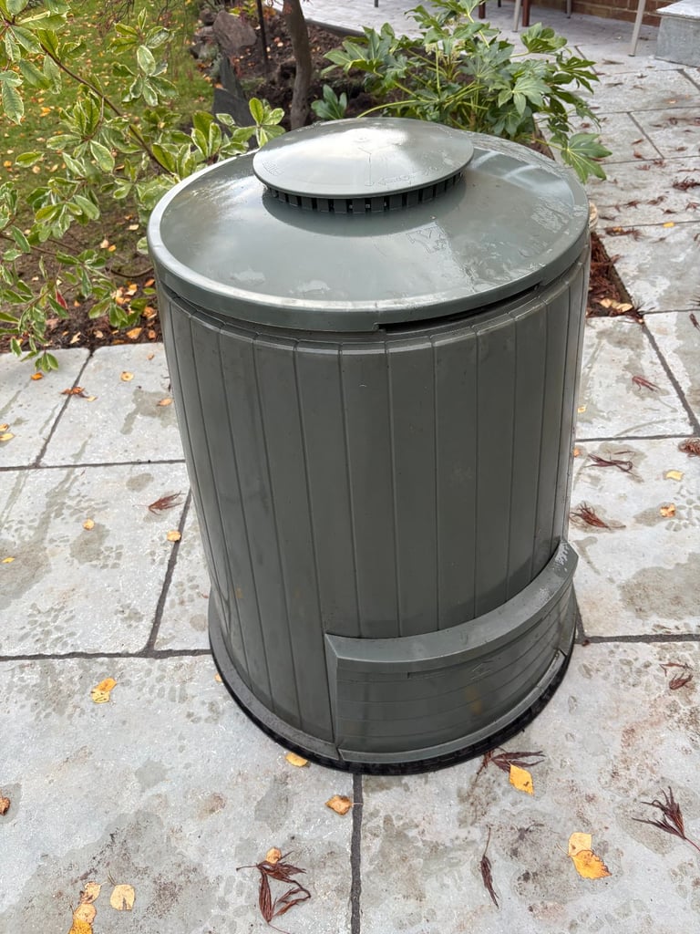 image for Free Garden Composter (Milko)