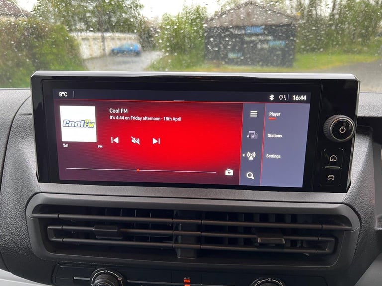 November 2024 Vauxhall Vivaro 2.0 3100 Prime XL Crew (145) Double Cab – 5 Seater