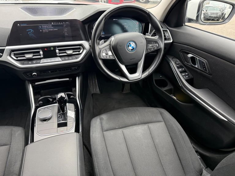 2021 BMW 3 Series 2.0 330e 12kWh SE Pro Auto Euro 6 (s/s) 4dr SALOON Petrol/Electric Hybrid Autom...