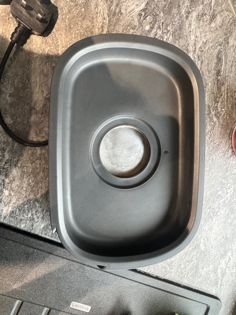 Baby bottle steriliser 
