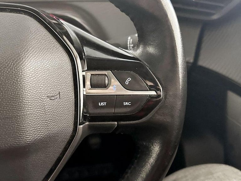 2021 Peugeot 2008 1.5 BlueHDi Allure Euro 6 (s/s) 5dr Manual SUV Diesel Manual