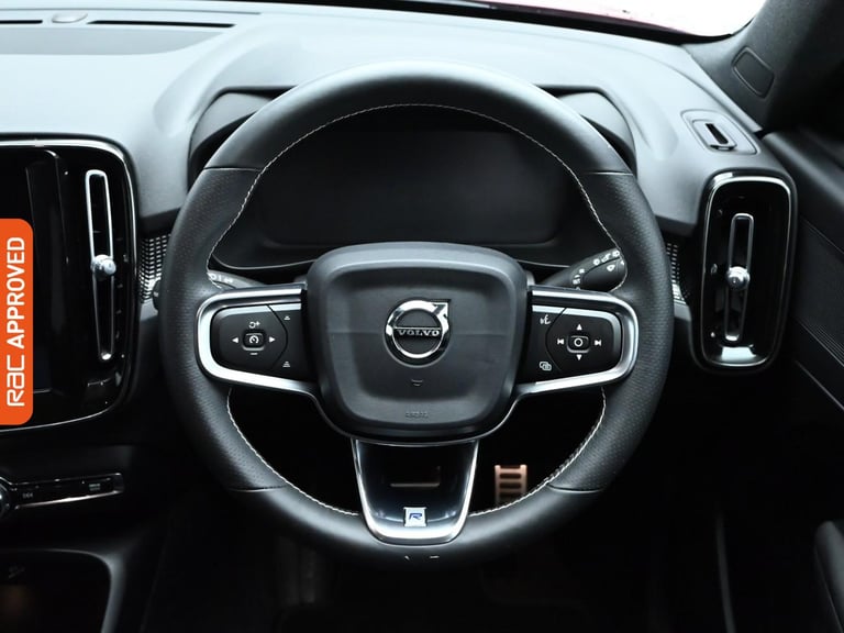 2018 Volvo XC40 2.0 D3 R-Design Pro SUV 5dr Diesel Auto AWD Euro 6 (s/s) (150 ps) SUV DIESEL Auto...