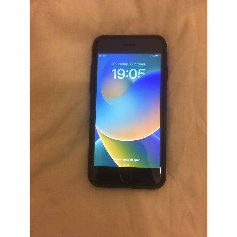 image for IPhone 8 64GB ONLY £80
