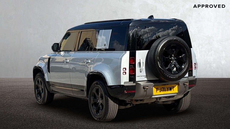 2021 Land Rover Defender 3.0 D300 X-Dynamic HSE 110 5dr Auto [7 Seat] ESTATE DIESEL Automatic