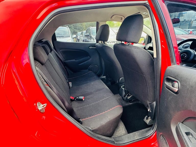 2011 Mazda Mazda2 1.3 Black 5dr HATCHBACK Petrol Manual