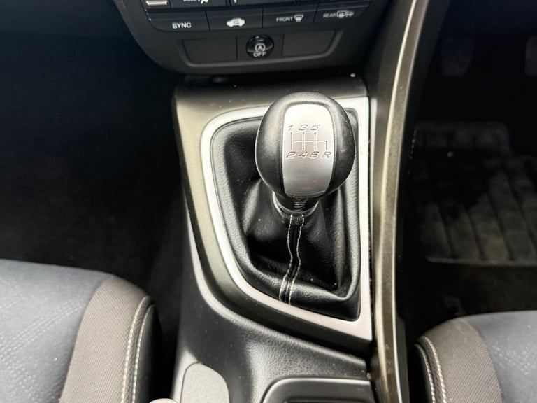 2015 Honda Civic 1.8 i-VTEC SE Plus Tourer Euro 5 (s/s) 5dr ESTATE Petrol Manual