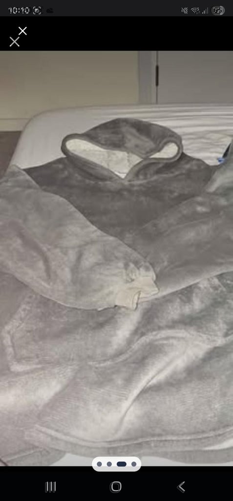 Oodies And Stitch Dressing Gown
