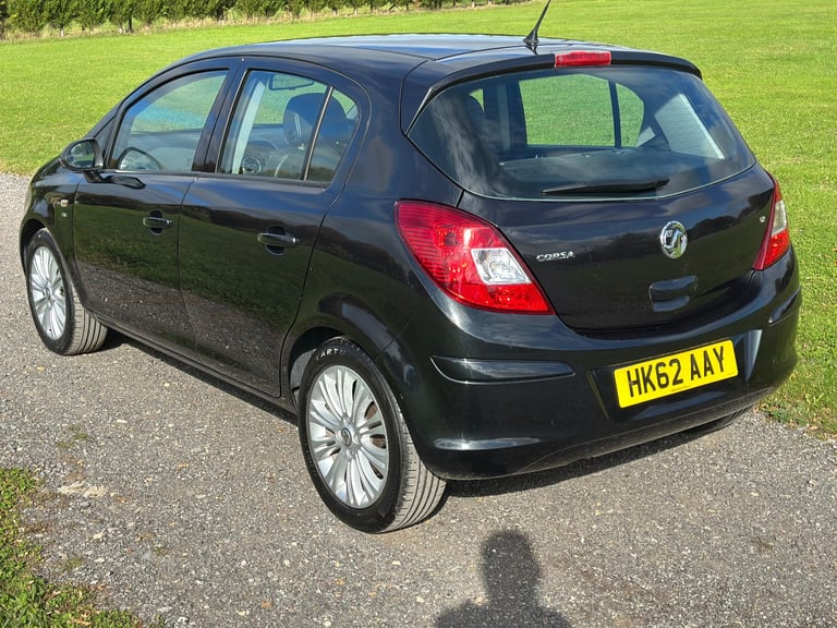 Vauxhall Corsa 1.2 SE, 2012, New MOT, Full Service History, Excellent Condition 