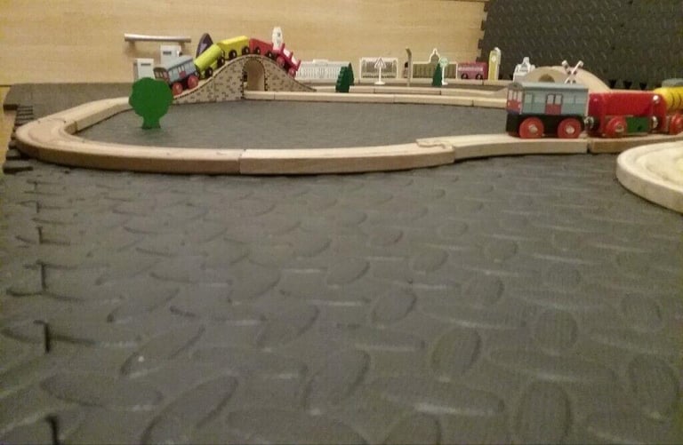 Kids Wooden Train Track Railway and cars Set Activity