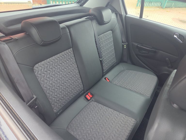 2014 Vauxhall Corsa 1.2 SE 5dr HATCHBACK PETROL Manual