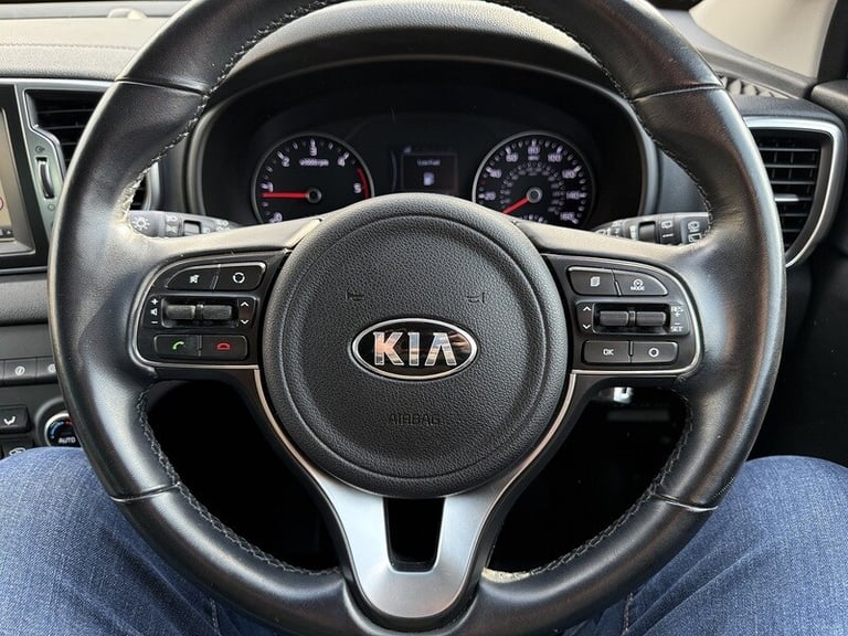 2016 Kia Sportage 1.7 CRDi 2 SUV 5dr Diesel Manual Euro 6 (s/s) (114 bhp) SUV Diesel Manual