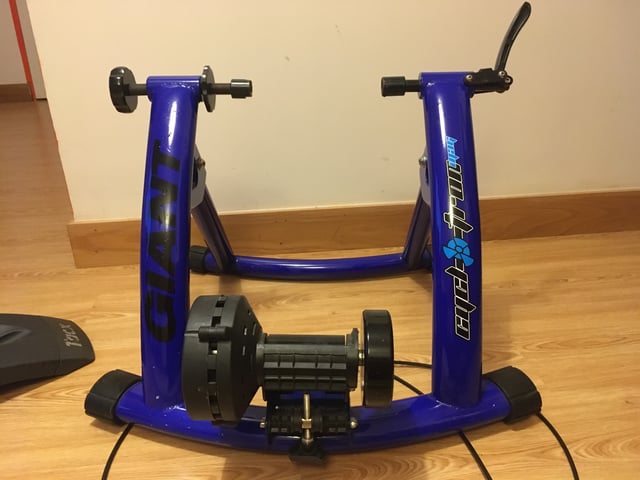 Home Trainer Cyclotron Auto Indoor Trainer Giant Cyclotron Trainer