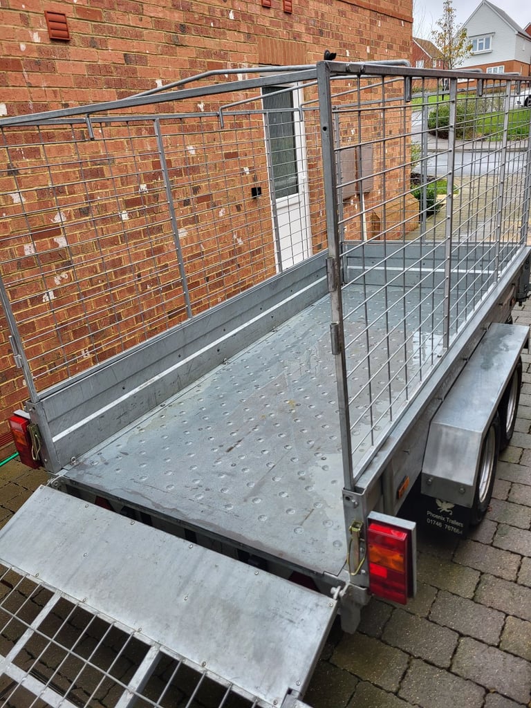  Phoenix 9`6" x 4`6" General Purpose Twin Axle Trailer.