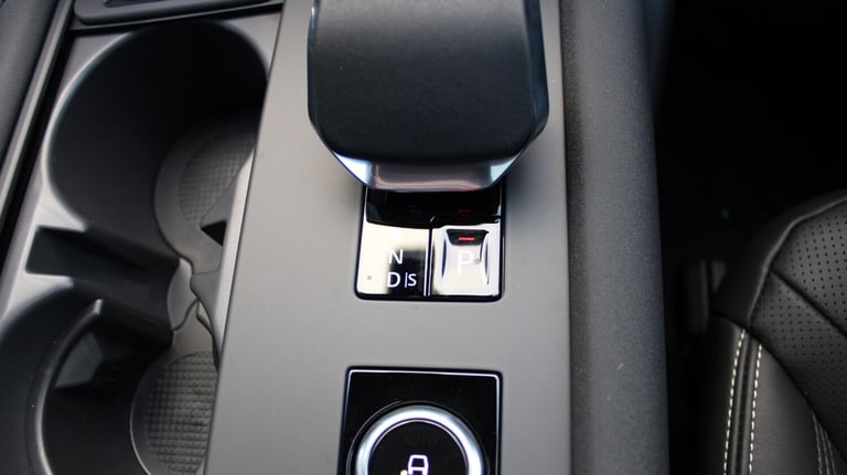 2025 Land Rover Discovery 3.0 D350 Metropolitan Edition 5dr Auto Estate Diesel Automatic