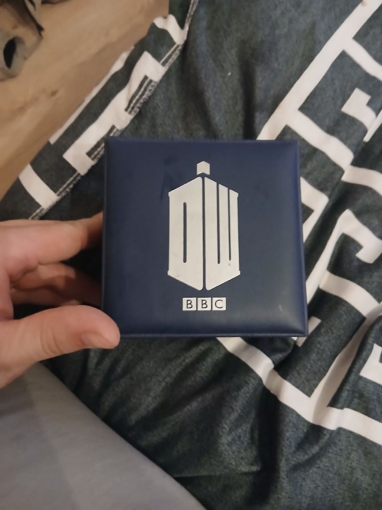 image for Mens wristwatch 