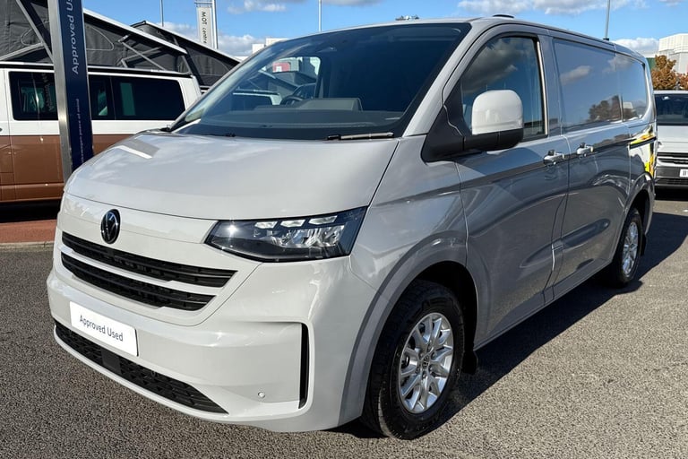 2025 Volkswagen Transporter 160kW 65kWh Commerce Pro Van Auto Van Automatic
